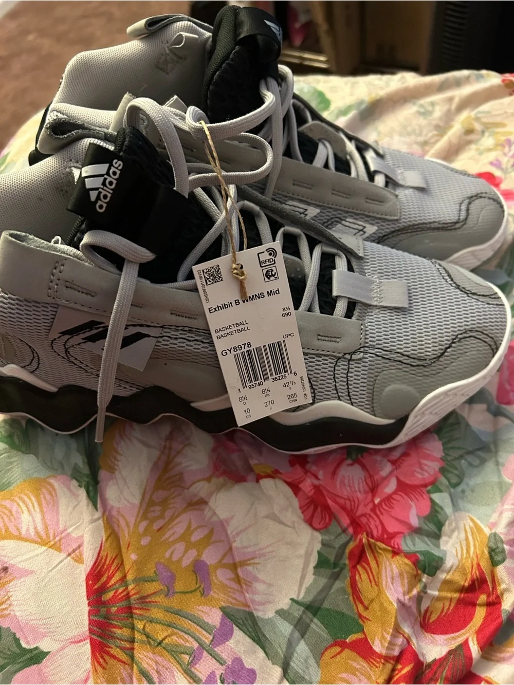 adidas lightweight breathable